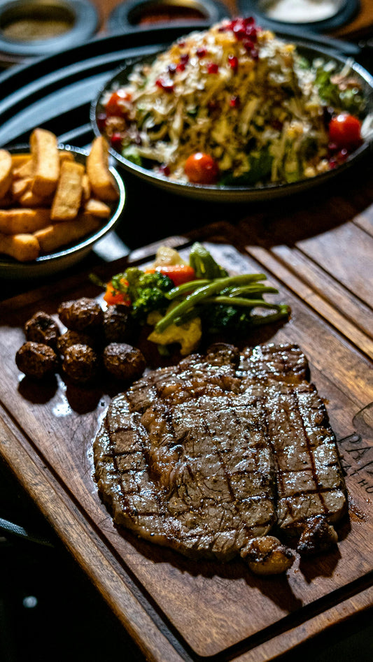 🥩 Ribeye Steaks — 14 x 12oz | 1-Inch Tail Cut | Choice+